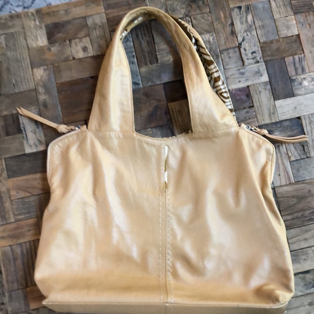 Nicoli Tan Leather Shoulder Hobo Bag